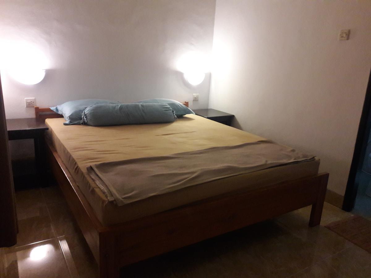 Puji Homestay Mataram Exterior foto